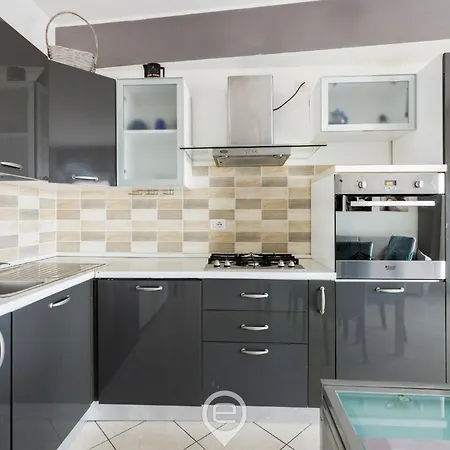Estay - Eutychia Bright * Alghero