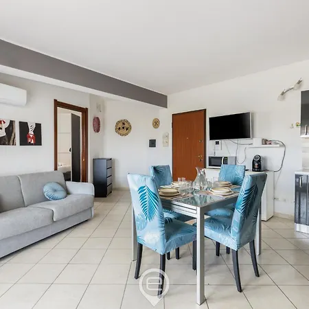 Apartamento Eutychia Bright *