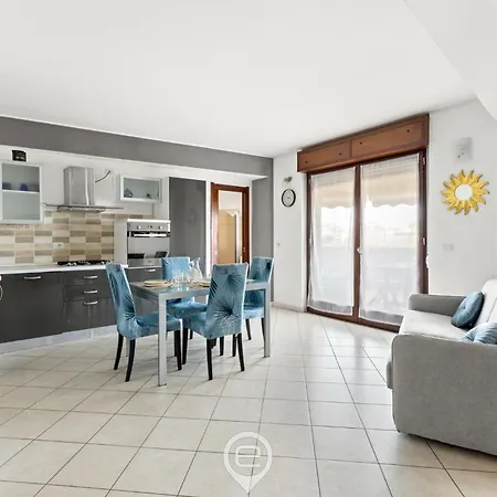 Eutychia Bright Apartment